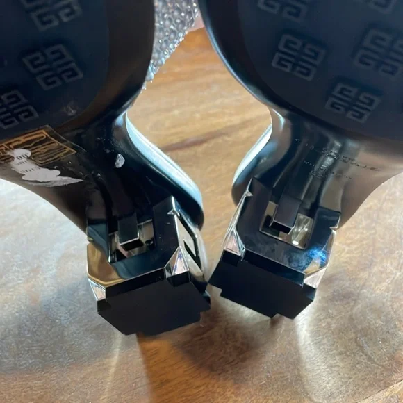 NEW | Givenchy G Cube Silver Embellished Satin Sandal Mule Italian‎ Size 35 - Picture 14 of 15